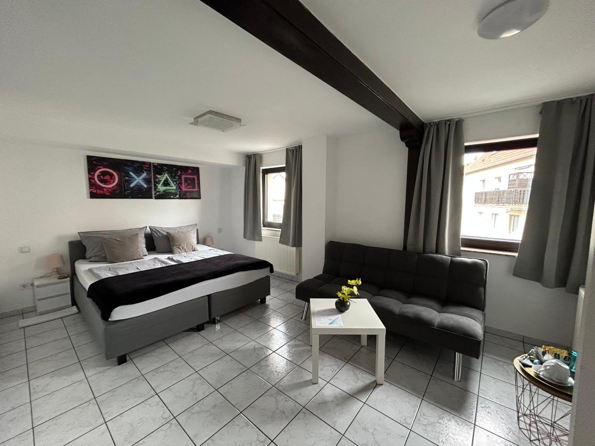 Mikroapartments Klarenthal Saarbrücken Eksteriør bilde